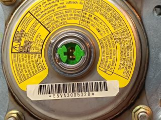 bontott SUZUKI IGNIS II Kormánylégzsák