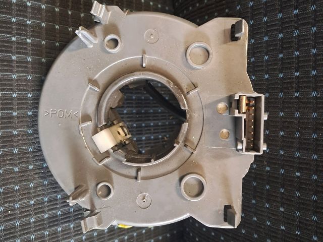 bontott SUZUKI IGNIS II Kormánylégzsák