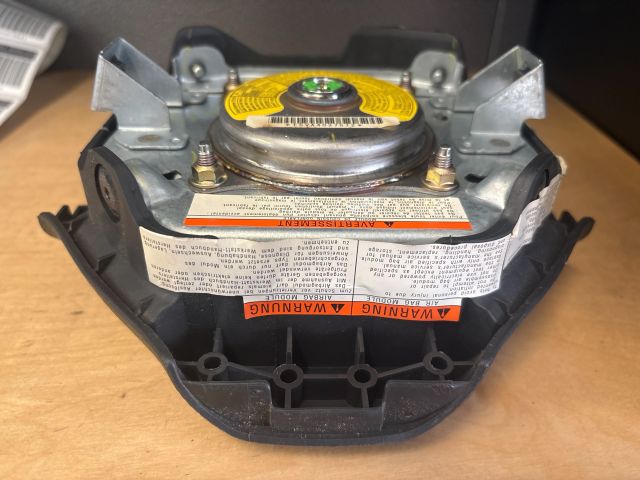 bontott SUZUKI IGNIS II Kormánylégzsák