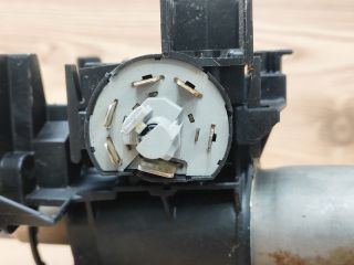 bontott SUZUKI IGNIS II Kormányoszlop