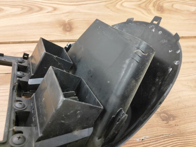 bontott SUZUKI IGNIS II Középkonzol Keret