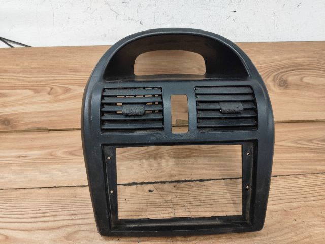 bontott SUZUKI IGNIS II Középkonzol Keret