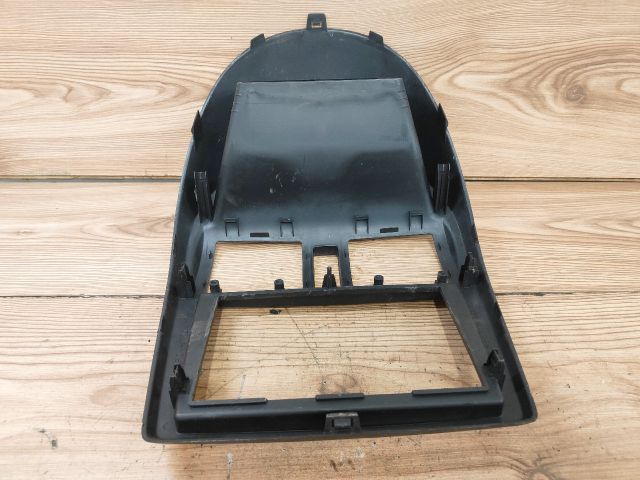 bontott SUZUKI IGNIS II Középkonzol Keret