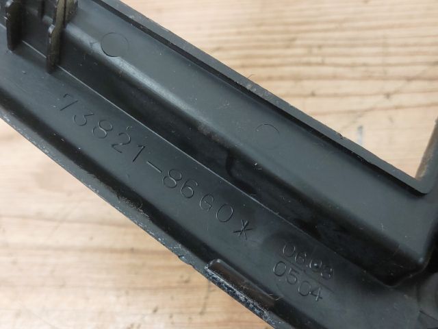 bontott SUZUKI IGNIS II Középkonzol Keret