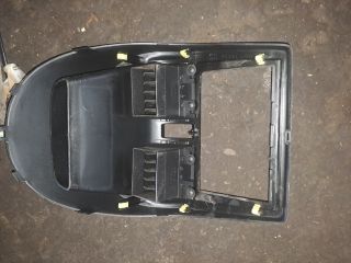 bontott SUZUKI IGNIS II Középső Szellőző