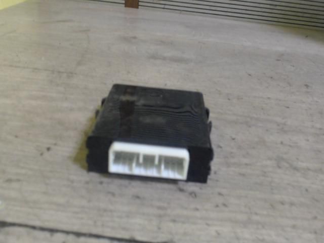 bontott SUZUKI IGNIS II Központizár Elektronika