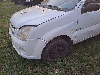 bontott SUZUKI IGNIS II Kürt