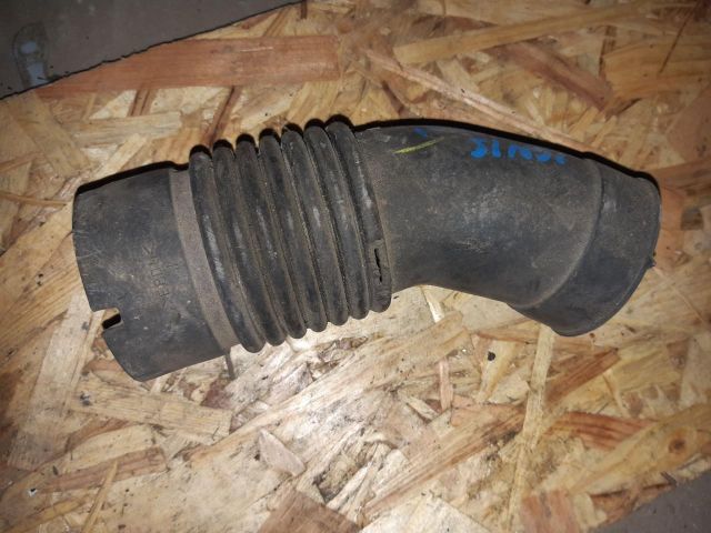 bontott SUZUKI IGNIS II Légbeömlő Cső