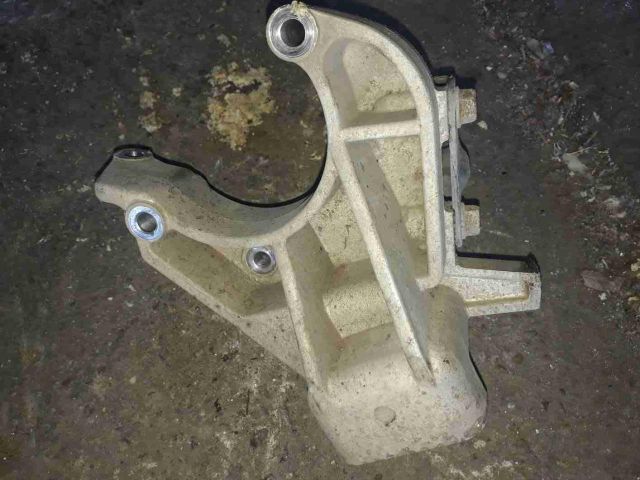 bontott SUZUKI IGNIS II Motor Tartó Bak (Pozíciófüggetlen)