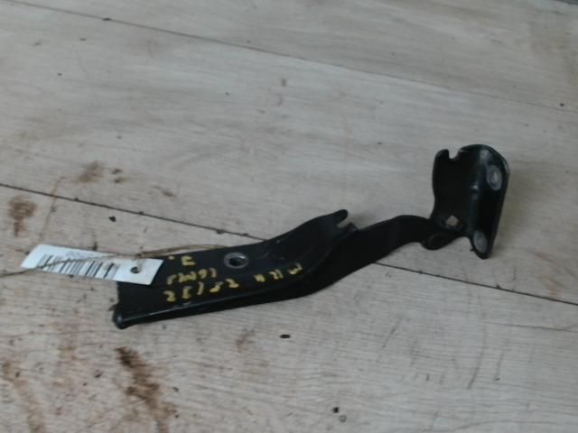 bontott SUZUKI IGNIS II Motorháztető Jobb Zsanér