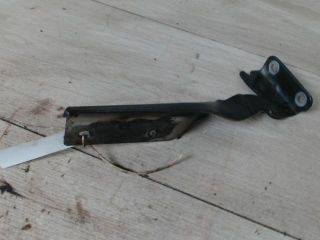 bontott SUZUKI IGNIS II Motorháztető Jobb Zsanér