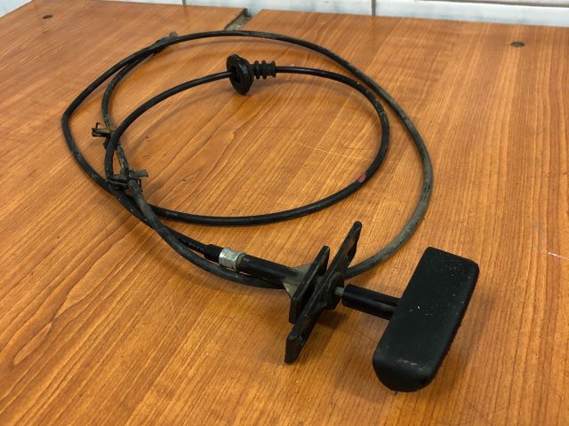 bontott SUZUKI IGNIS II Motorháztető Nyitó Bowden