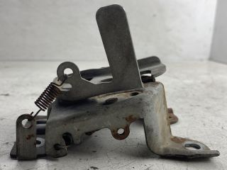 bontott SUZUKI IGNIS II Motorháztető Zárszerkezet