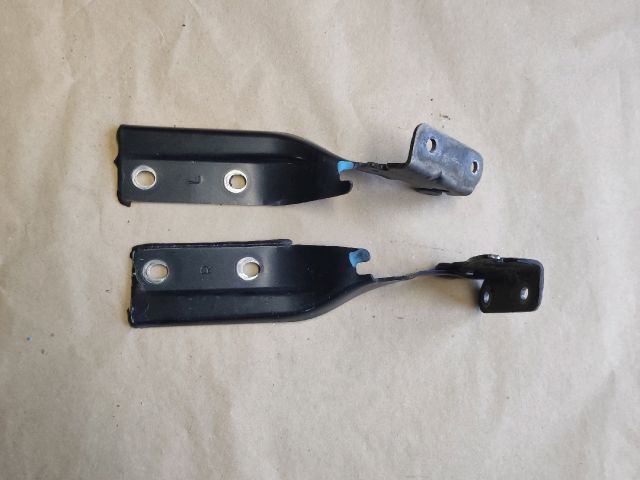 bontott SUZUKI IGNIS II Motorháztető Zsanér Pár