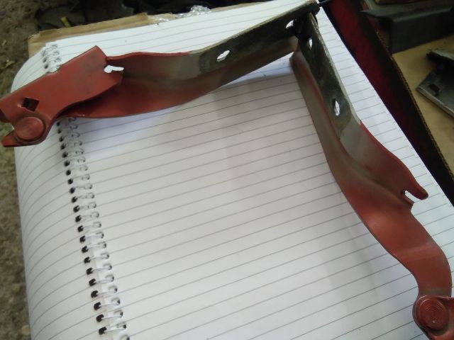 bontott SUZUKI IGNIS II Motorháztető Zsanér Pár