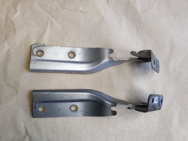 bontott SUZUKI IGNIS II Motorháztető Zsanér Pár