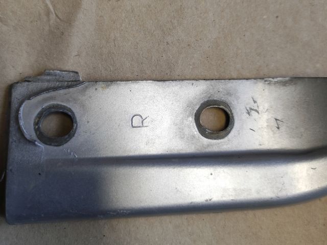 bontott SUZUKI IGNIS II Motorháztető Zsanér Pár