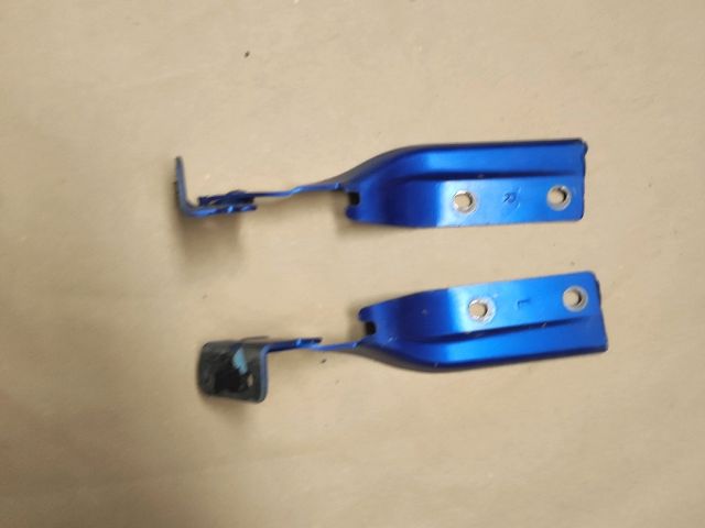 bontott SUZUKI IGNIS II Motorháztető Zsanér Pár