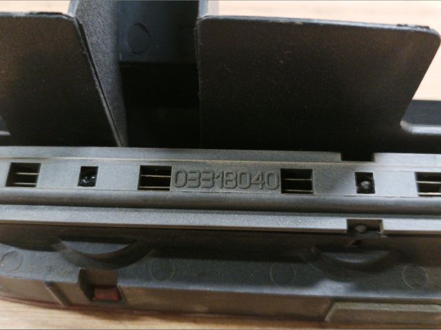 bontott SUZUKI IGNIS II Pótféklámpa