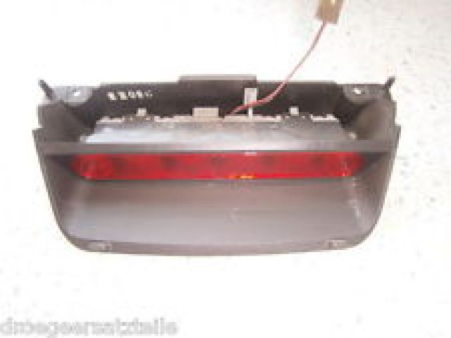 bontott SUZUKI IGNIS II Pótféklámpa