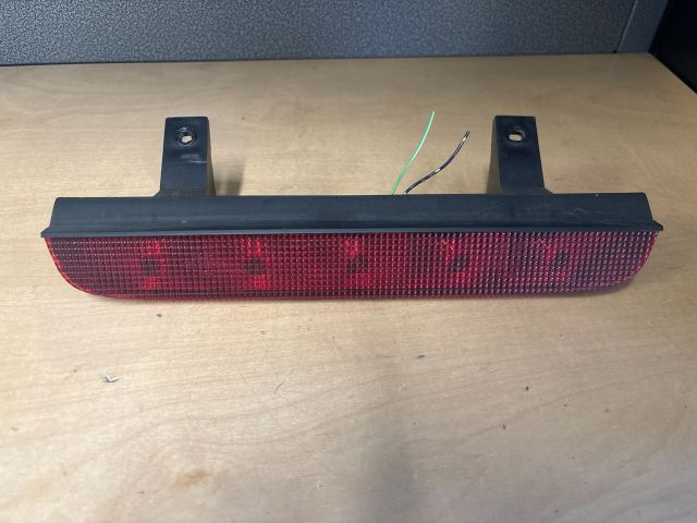 bontott SUZUKI IGNIS II Pótféklámpa