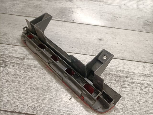 bontott SUZUKI IGNIS II Pótféklámpa