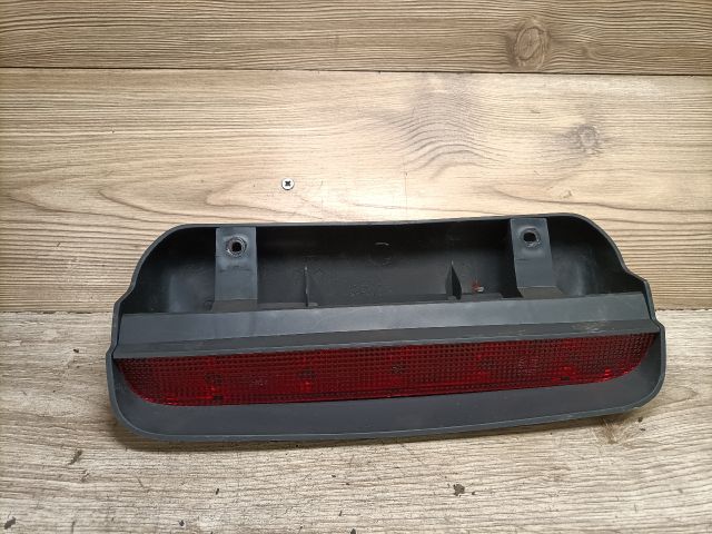 bontott SUZUKI IGNIS II Pótféklámpa