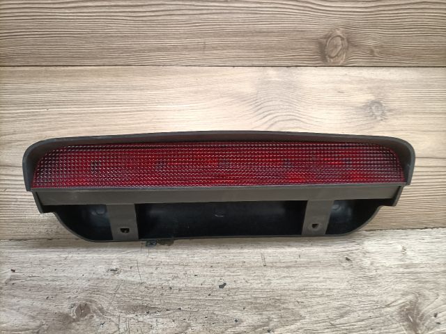 bontott SUZUKI IGNIS II Pótféklámpa