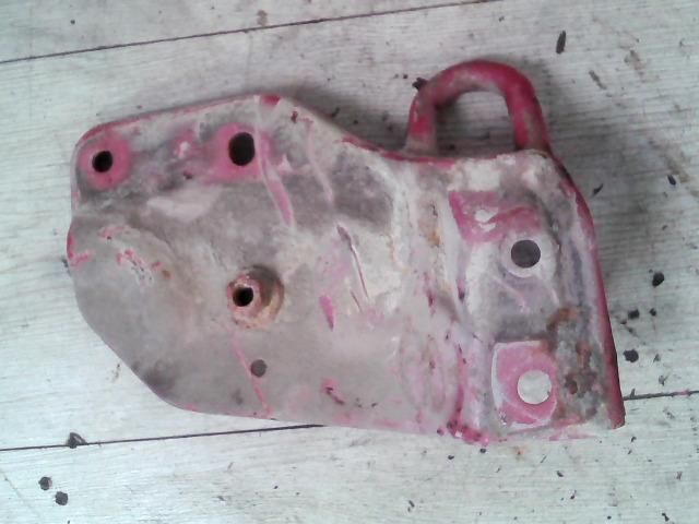 bontott SUZUKI IGNIS II Tartó Bak