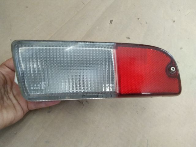 bontott SUZUKI IGNIS II Tolatólámpa