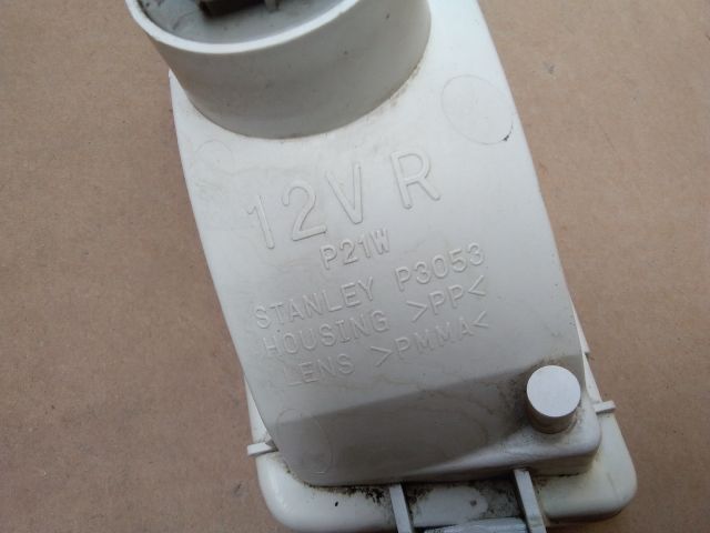 bontott SUZUKI IGNIS II Tolatólámpa