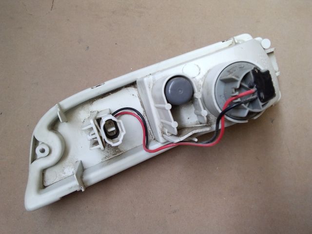 bontott SUZUKI IGNIS II Tolatólámpa