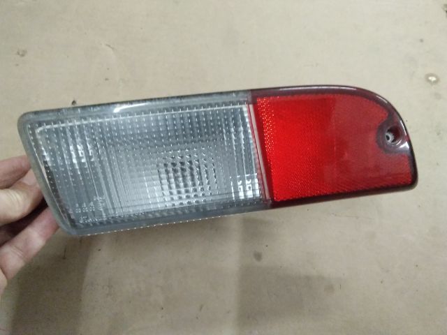 bontott SUZUKI IGNIS II Tolatólámpa