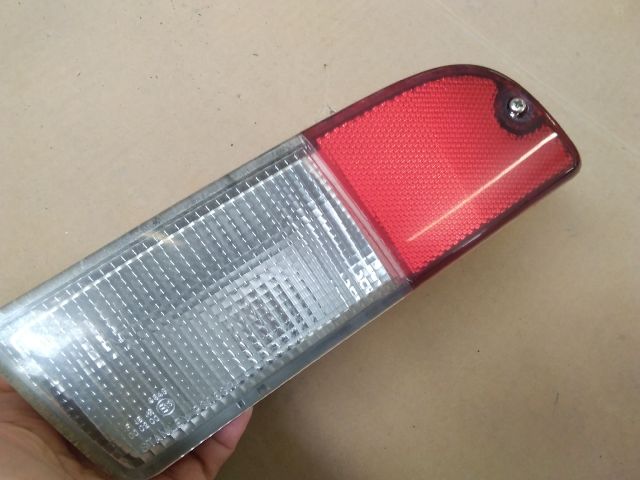 bontott SUZUKI IGNIS II Tolatólámpa