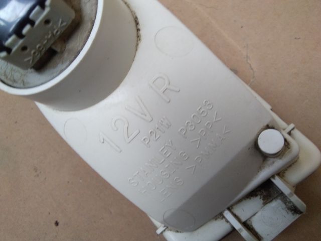 bontott SUZUKI IGNIS II Tolatólámpa