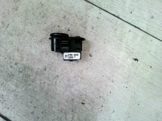 bontott SUZUKI IGNIS II Tükör Kapcsoló