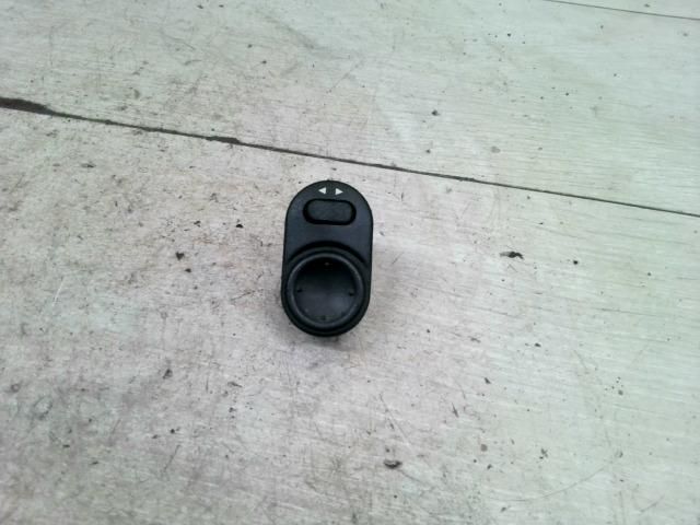 bontott SUZUKI IGNIS II Tükör Kapcsoló