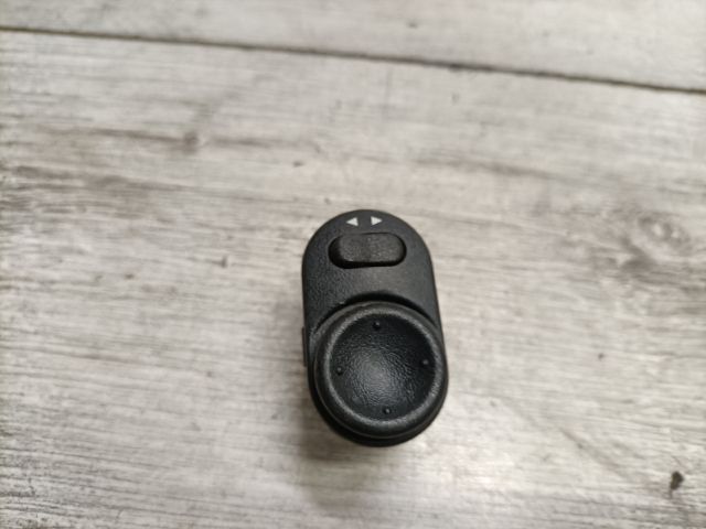 bontott SUZUKI IGNIS II Tükör Kapcsoló