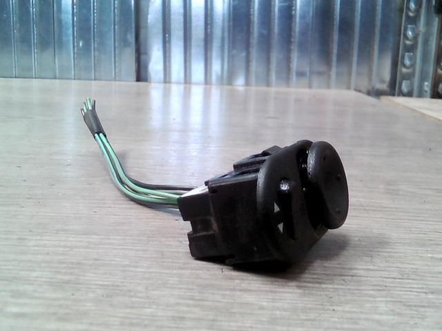 bontott SUZUKI IGNIS II Tükör Kapcsoló