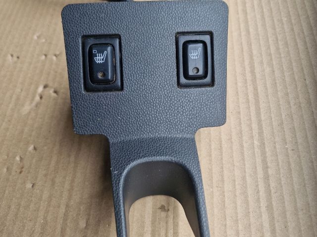 bontott SUZUKI IGNIS II Ülésfűtés Kapcsoló Pár