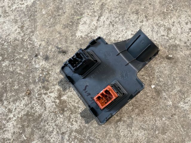 bontott SUZUKI IGNIS II Ülésfűtés Kapcsoló Pár