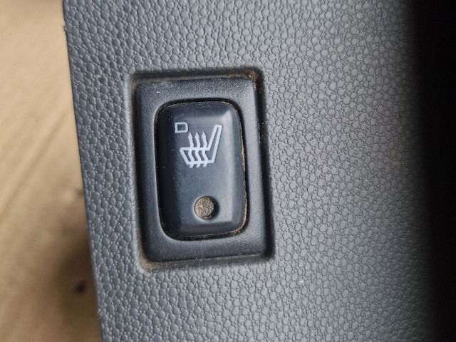 bontott SUZUKI IGNIS II Ülésfűtés Kapcsoló Pár