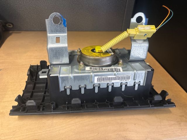 bontott SUZUKI IGNIS II Utasoldali Légzsák