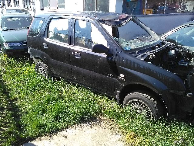 bontott SUZUKI IGNIS II Vészvillogó Kapcsoló