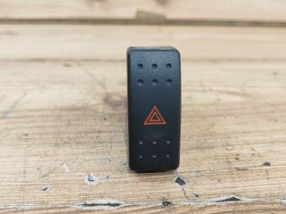 bontott SUZUKI IGNIS II Vészvillogó Kapcsoló