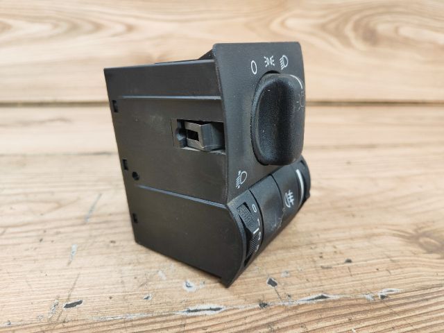 bontott SUZUKI IGNIS II Világítás Kapcsoló