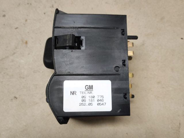 bontott SUZUKI IGNIS II Világítás Kapcsoló