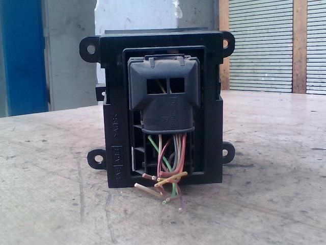 bontott SUZUKI IGNIS II Világítás Kapcsoló