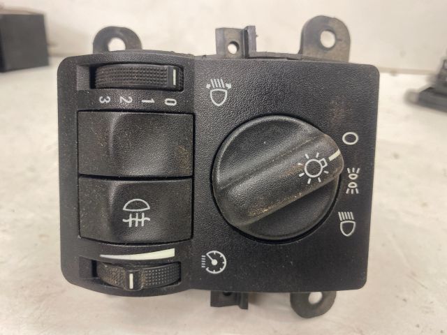 bontott SUZUKI IGNIS II Világítás Kapcsoló