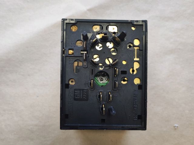 bontott SUZUKI IGNIS II Világítás Kapcsoló